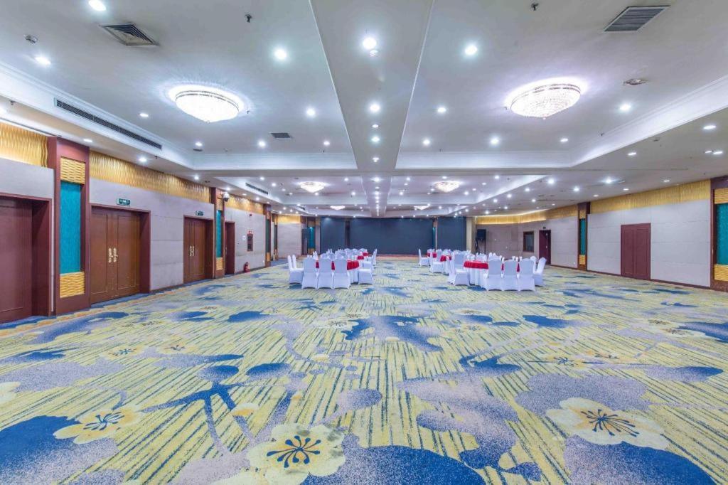 Changchun Garden Hotel Екстериор снимка